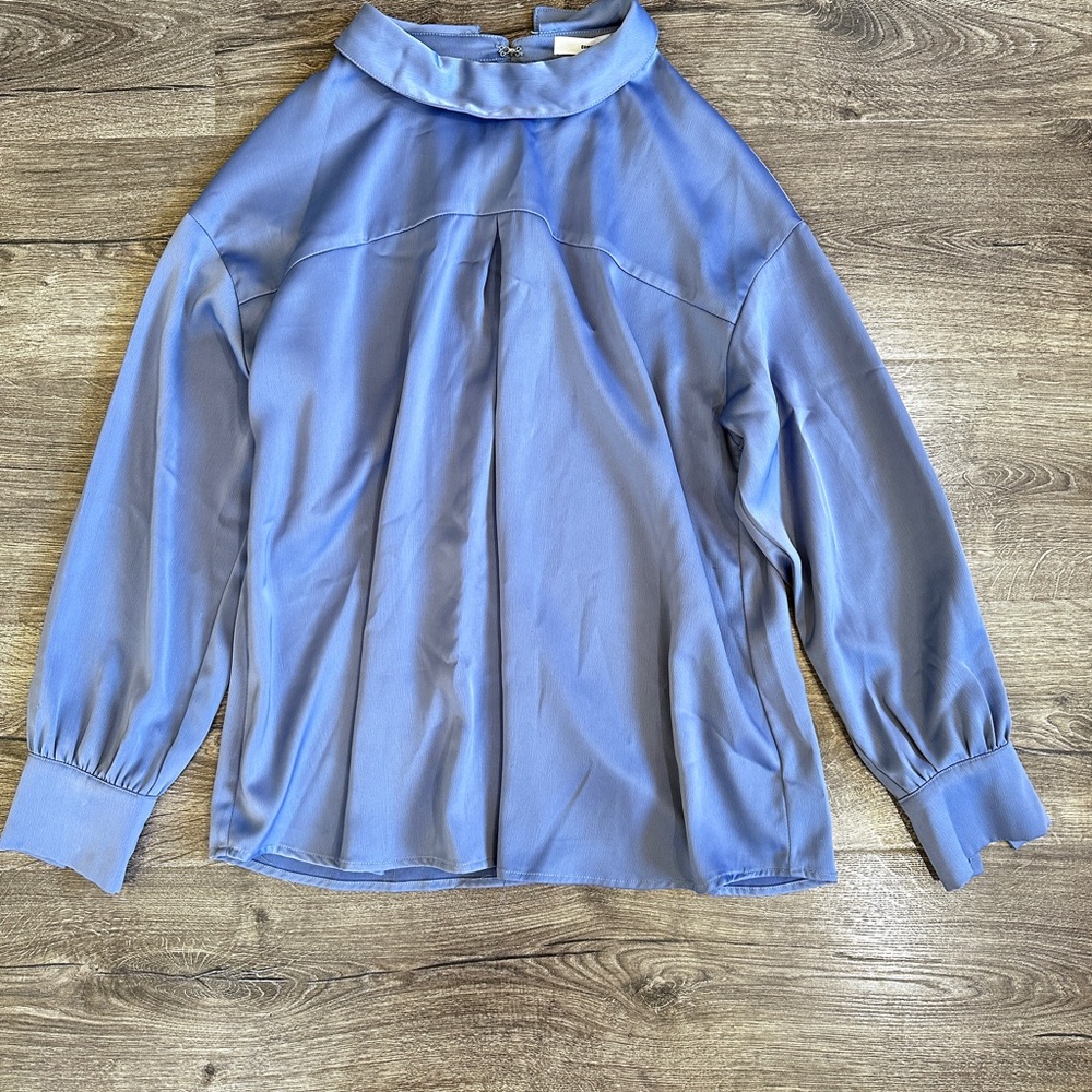 Chic Women's Blue Blouse